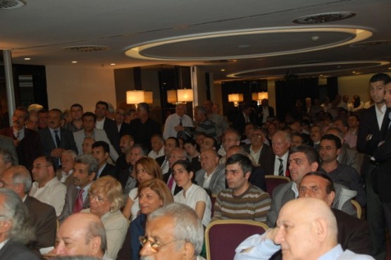 CHP'de Ali Özcan İstanbul İl başkanlığına adaylığı 19