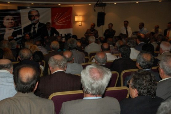 CHP'de Ali Özcan İstanbul İl başkanlığına adaylığı 30