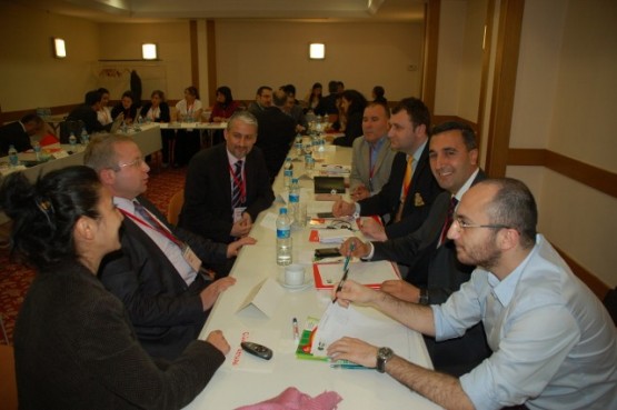 CHP Parti Okulunda, Perihan Sarı, Gaye Usluer Fırt 10