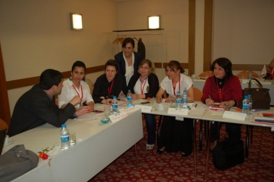 CHP Parti Okulunda, Perihan Sarı, Gaye Usluer Fırt 15