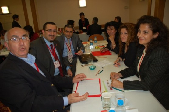 CHP Parti Okulunda, Perihan Sarı, Gaye Usluer Fırt 17