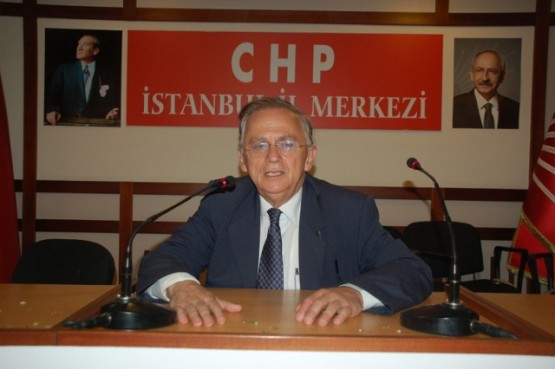 CHP Parti Okulunda, Perihan Sarı, Gaye Usluer Fırt 2
