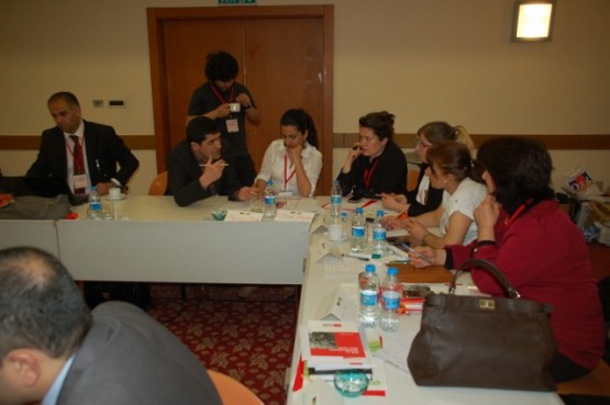 CHP Parti Okulunda, Perihan Sarı, Gaye Usluer Fırt 23