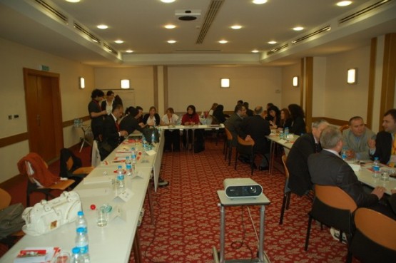 CHP Parti Okulunda, Perihan Sarı, Gaye Usluer Fırt 24