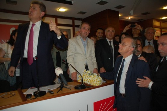 Ali Özcan, Sorun çok, çözüm tek, CHP İKTİDARI 50