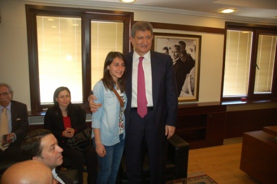 Ali Özcan, Sorun çok, çözüm tek, CHP İKTİDARI 98