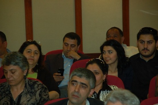 CHP Bülent Kerimoğlu adaylığını açıkladı 13