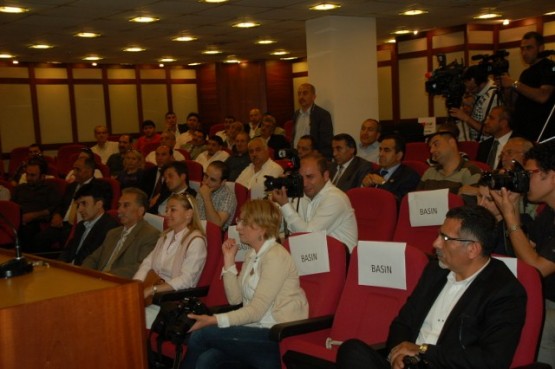 CHP Bülent Kerimoğlu adaylığını açıkladı 19