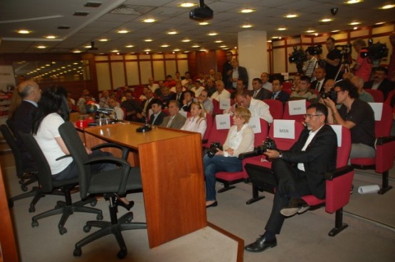 CHP Bülent Kerimoğlu adaylığını açıkladı 22