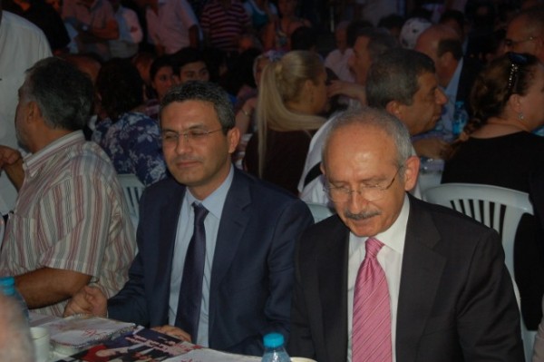 Kılıçdaroğlu, vatandaşlarla oruç açtı 16