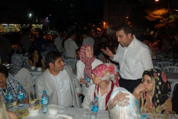 Kılıçdaroğlu, vatandaşlarla oruç açtı 40