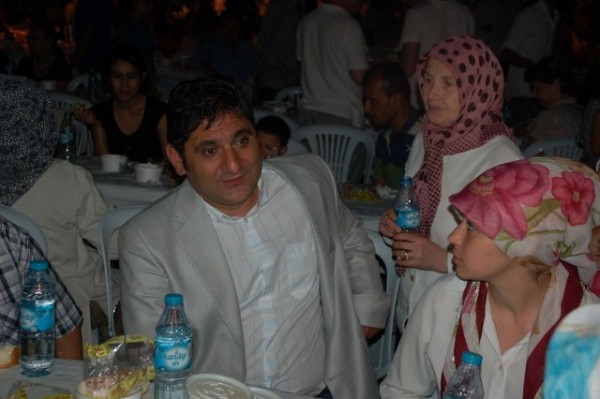 Kılıçdaroğlu, vatandaşlarla oruç açtı 41