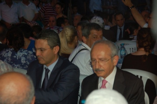 Kılıçdaroğlu, vatandaşlarla oruç açtı 5