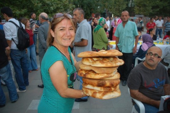 CHP İFTAR YEMEĞİ VERDİ 36