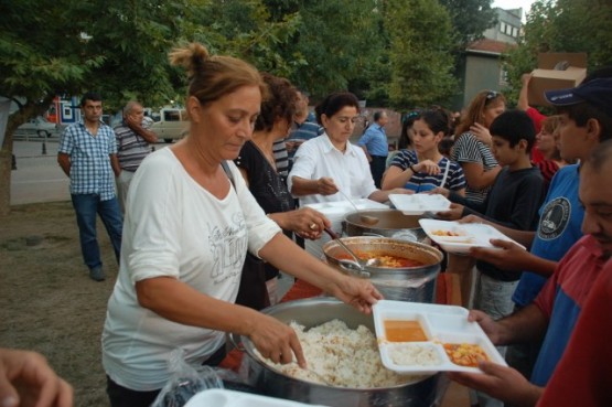 CHP İFTAR YEMEĞİ VERDİ 38