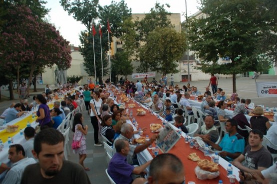 CHP İFTAR YEMEĞİ VERDİ 39