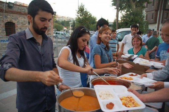 CHP İFTAR YEMEĞİ VERDİ 53