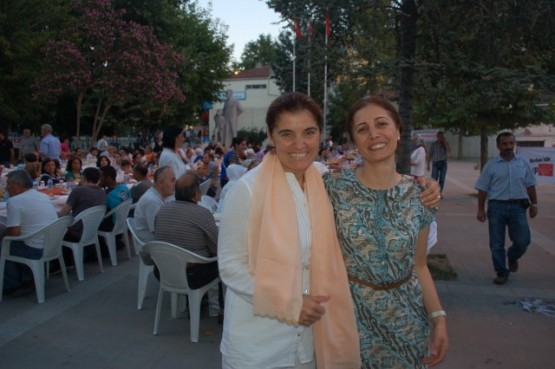 CHP İFTAR YEMEĞİ VERDİ 77