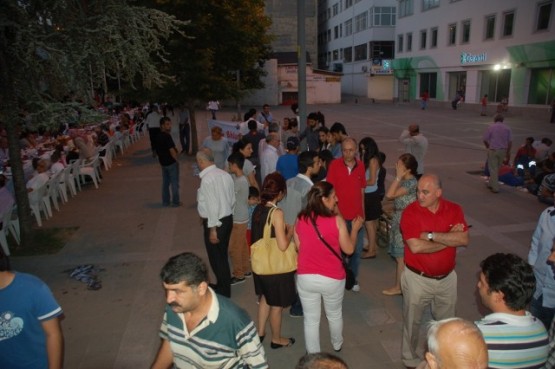 CHP İFTAR YEMEĞİ VERDİ 95