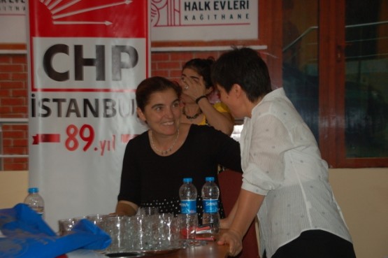 CHP kADIN Kollarından, Öğrencilere DesteK 16