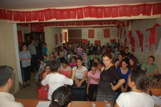 CHP kADIN Kollarından, Öğrencilere DesteK 31