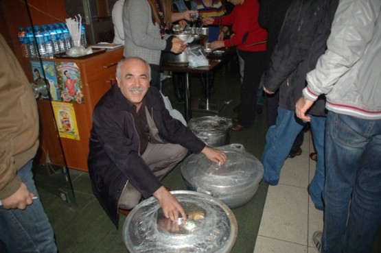 CHP Kâğıthane Kadın Kolları Aşure Dağıttı 30