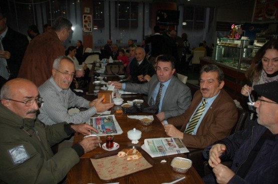 CHP Kâğıthane Kadın Kolları Aşure Dağıttı 34