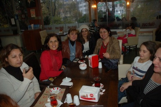 CHP Kâğıthane Kadın Kolları Aşure Dağıttı 8