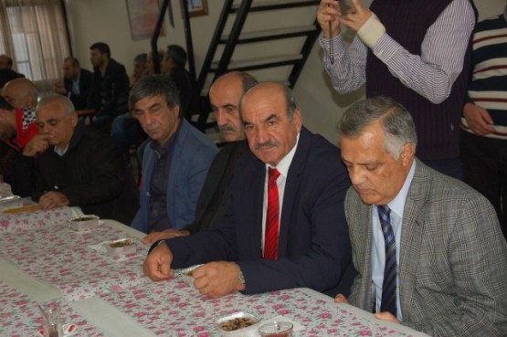 Başköy’lüler Lokma ve Aşure Dağıttı 18