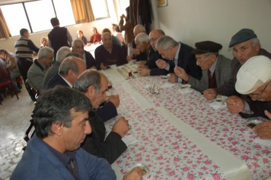 Başköy’lüler Lokma ve Aşure Dağıttı 22