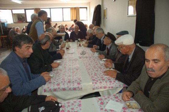 Başköy’lüler Lokma ve Aşure Dağıttı 23