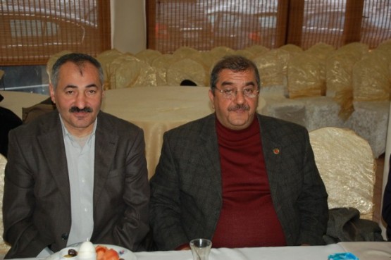 CHP Kâğıthane’den” Birlik beraberlik kahvaltısı” 10