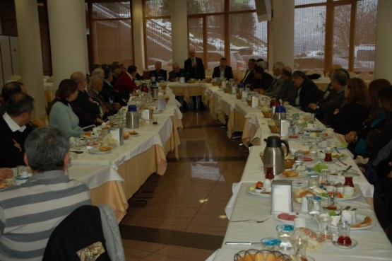 CHP Kâğıthane’den” Birlik beraberlik kahvaltısı” 20