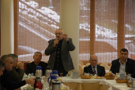 CHP Kâğıthane’den” Birlik beraberlik kahvaltısı” 25