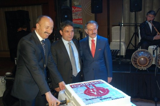 Aydın Ses Gazetesi, Gazetecilik dersi verdi 44