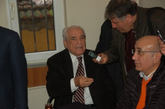 Şinasi Yalçın, Hüsnü Yalçın’ın anne acısı 10