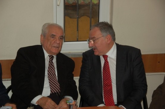 Şinasi Yalçın, Hüsnü Yalçın’ın anne acısı 13