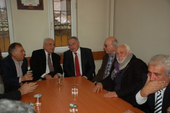 Şinasi Yalçın, Hüsnü Yalçın’ın anne acısı 14