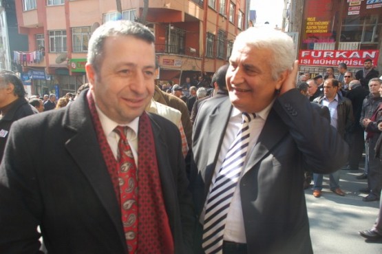 Şinasi Yalçın, Hüsnü Yalçın’ın anne acısı 21