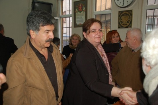 Şinasi Yalçın, Hüsnü Yalçın’ın anne acısı 31