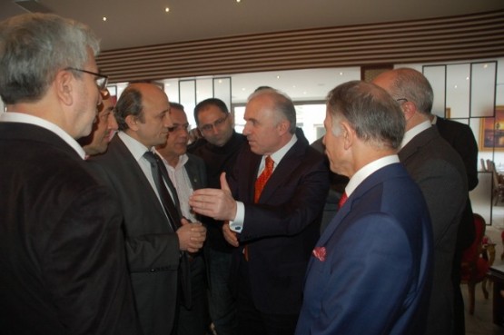 Srebrenitsa Anneleri Bayrampaşa’da 18