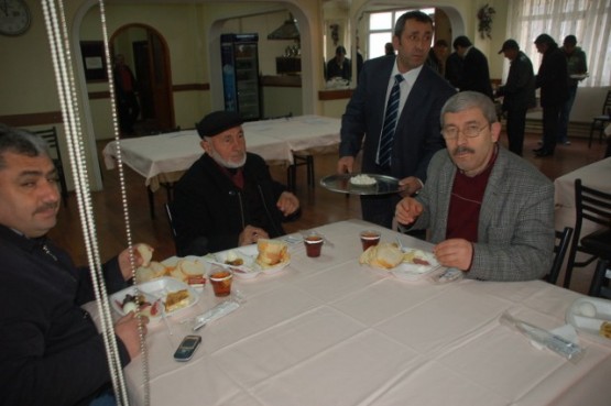 Karadenizliler Derneği, önce kahvaltı, sonra... 12