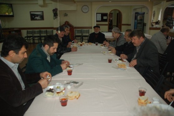 Karadenizliler Derneği, önce kahvaltı, sonra... 18