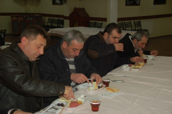 Karadenizliler Derneği, önce kahvaltı, sonra... 19