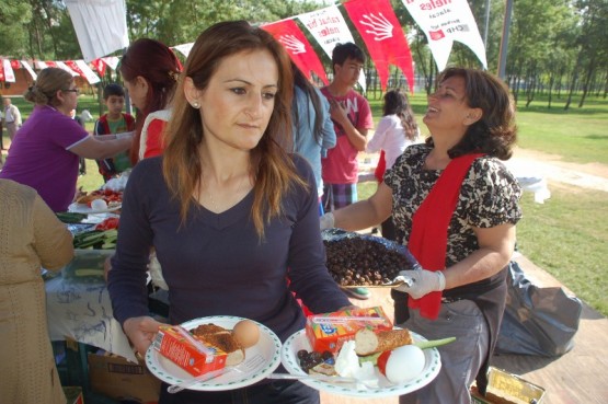 CHP Kağıthane Anneler Günü Proğramı 6