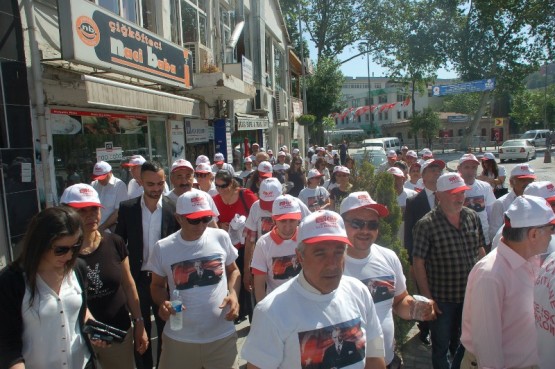 CHP’li Gençler sessiz yürüdü 12