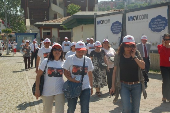 CHP’li Gençler sessiz yürüdü 23