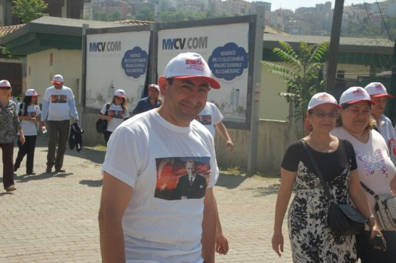 CHP’li Gençler sessiz yürüdü 25