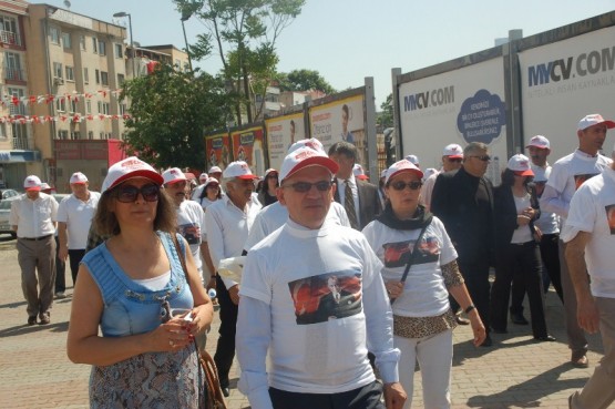 CHP’li Gençler sessiz yürüdü 33