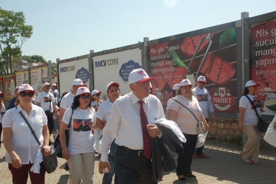 CHP’li Gençler sessiz yürüdü 34